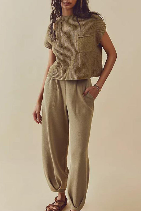 Casual Simplicity Solid Pocket O Neck Two Pieces Camel