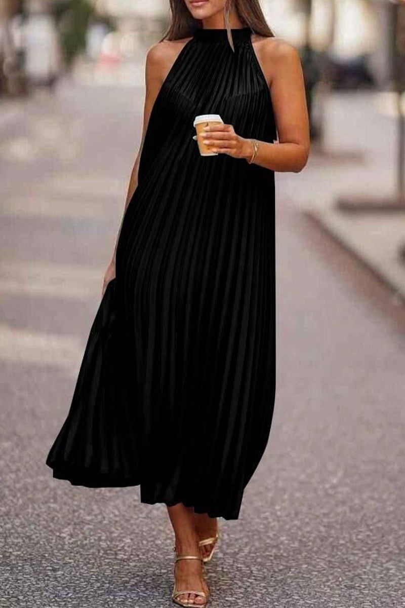 Simplicity Solid Fold Halter Sleeveless Dress Dresses Black