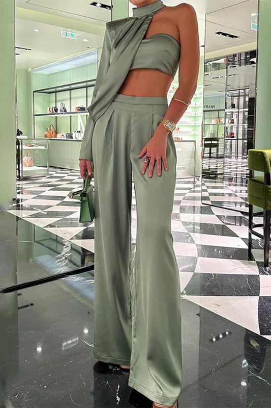 Elegant Solid Backless Asymmetrical Halter Long Sleeve Two Pieces Green