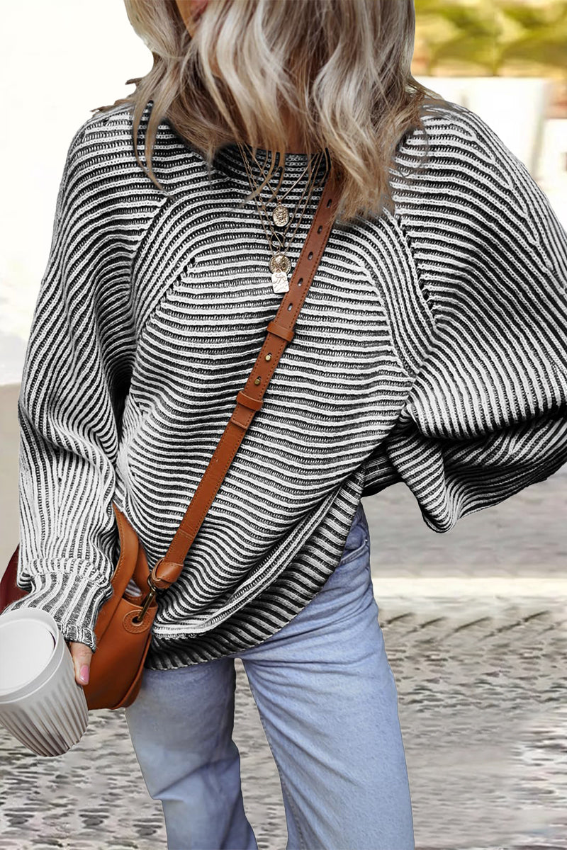 Casual Daily Stripe Texture Contrast O Neck Sweaters(6 Colors) Black And White