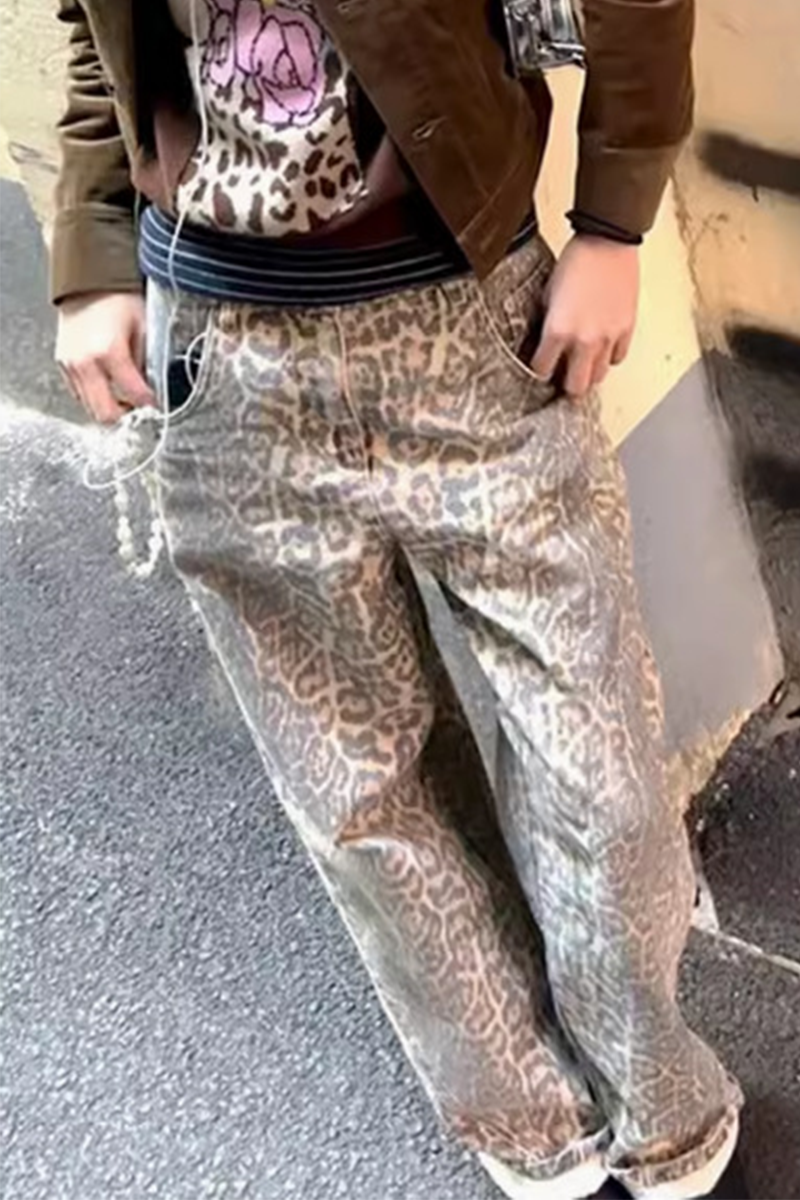 Lässige Street-Leoparden-Taschen-Patchwork-Hose mit lockerer, hoher Taille und geradem Volldruck (ohne Gürtel)