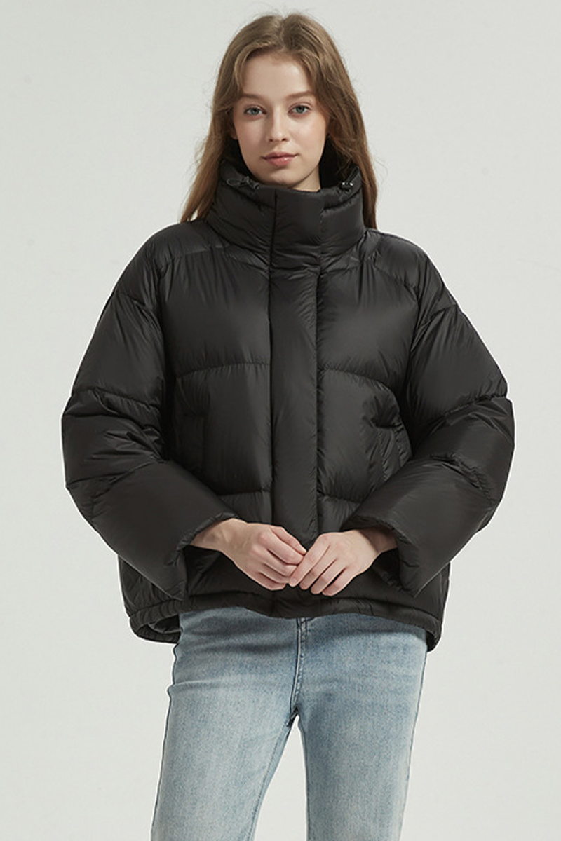 Manteau décontracté à col mandarin en duvet de canard blanc avec boutons de poche de couleur unie (teneur en duvet 86% à 90%)